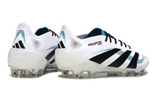 Carregar imagem no visualizador da galeria, Chuteira Adidas Predator Elite 25 Campo