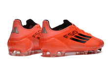 Carregar imagem no visualizador da galeria, Chuteira Adidas F50 X Campo