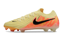 Carregar imagem no visualizador da galeria, Chuteira Nike Campo Phantom GX2 Elite Campo FG