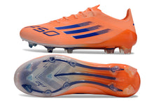Carregar imagem no visualizador da galeria, Chuteira Adidas F50 X Campo