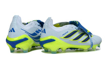 Carregar imagem no visualizador da galeria, Chuteira Adidas Predator Tongue 26 Elite FG