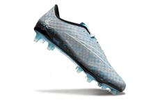 Carregar imagem no visualizador da galeria, Chuteira Nike Hypervenom Phantom FG