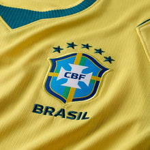 Carregar imagem no visualizador da galeria, Camisa Futebol Brasil Copa do Mundo 2026 I Torcedor Amarela Masculina