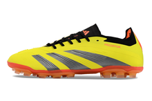 Carregar imagem no visualizador da galeria, ADIDAS PREDATOR ELITE 24 SOCIETY