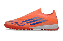 Carregar imagem no visualizador da galeria, Chuteira Adidas F50 Pro Laceless Society