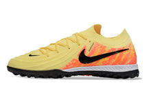 Carregar imagem no visualizador da galeria, Chuteira Nike Phantom GX 2 Elite Society TF