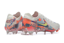 Carregar imagem no visualizador da galeria, Nike Gripknit Phantom LUNA Elite FG
