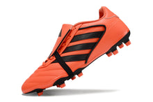Carregar imagem no visualizador da galeria, Chuteira Campo Adidas Copa Gloro
