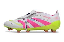 Carregar imagem no visualizador da galeria, Chuteira Adidas Predator Elite Tongue 25 Campo
