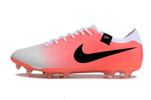 Carregar imagem no visualizador da galeria, Chuteira campo Tiempo Legend 10 Elite 30
