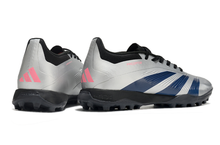 Carregar imagem no visualizador da galeria, ADIDAS PREDATOR ELITE 24 SOCIETY
