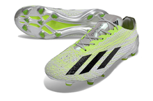 Carregar imagem no visualizador da galeria, CHUTEIRA ADIDAS X CRAZYFAST CAMPO
