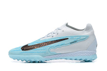 Carregar imagem no visualizador da galeria, Society Nike Gripknit Phantom GX Elite Dynamic Fit FG
