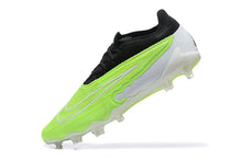 Carregar imagem no visualizador da galeria, Nike Gripknit Phantom GX Elite Dynamic Fit FG
