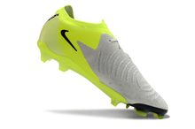 Carregar imagem no visualizador da galeria, Nike Gripknit Phantom LUNA Elite Dynamic Fit FG
