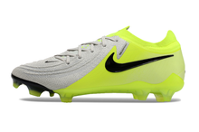 Carregar imagem no visualizador da galeria, Nike Gripknit Phantom LUNA Elite Dynamic Fit FG
