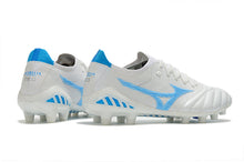 Carregar imagem no visualizador da galeria, CHUTEIRA MIZUNO MORELIA NEO 3 CAMPO
