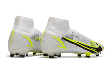 Carregar imagem no visualizador da galeria, CHUTEIRA NIKE MERCURIAL SUPERFLY 8 ELITE CAMPO
