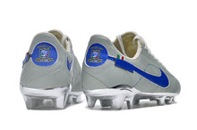 Carregar imagem no visualizador da galeria, Chuteira campo Tiempo Legend 10 Elite FG Nike Peak Ready Pack
