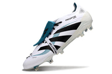 Carregar imagem no visualizador da galeria, Chuteira Adidas Predator Elite 25 Campo - Branco/Azul
