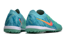Carregar imagem no visualizador da galeria, SOCIETY Nike Gripknit Phantom LUNA Elite FG

