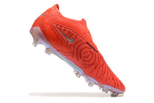 Carregar imagem no visualizador da galeria, Nike Gripknit Phantom GX Elite Dynamic Fit FG
