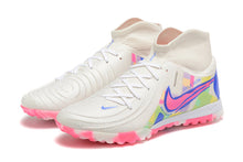 Carregar imagem no visualizador da galeria, SOCIETY Nike Gripknit Phantom LUNA Elite FG
