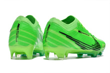 Carregar imagem no visualizador da galeria, CHUTEIRA NIKE MERCURIAL VAPOR 15 ELITE CAMPO

