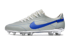 Carregar imagem no visualizador da galeria, Chuteira campo Tiempo Legend 10 Elite FG Nike Peak Ready Pack
