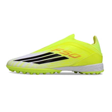 Carregar imagem no visualizador da galeria, Chuteira Adidas F50 League Society
