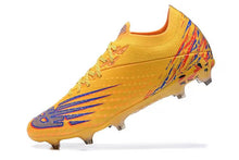 Carregar imagem no visualizador da galeria, Chuteira Campo New Balance Furon V6+ Pro
