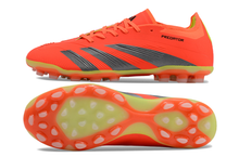 Carregar imagem no visualizador da galeria, ADIDAS PREDATOR ELITE 24 SOCIETY
