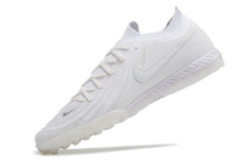 Carregar imagem no visualizador da galeria, SOCIETY Nike Gripknit Phantom LUNA Elite FG
