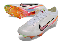 Carregar imagem no visualizador da galeria, CHUTEIRA NIKE MERCURIAL VAPOR 15 ELITE CAMPO
