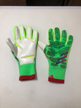 Carregar imagem no visualizador da galeria, Luva adidas PREDATOR PRO ELITE
