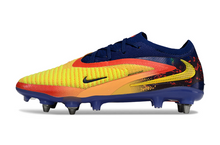 Carregar imagem no visualizador da galeria, Chuteira Nike Phantom 6 Elite SG -
