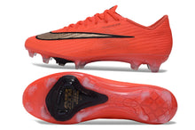 Carregar imagem no visualizador da galeria, Chuteira Nike Mercurial Superfly 11 Elite FG
