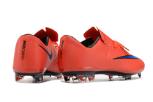 Carregar imagem no visualizador da galeria, CHUTEIRA NIKE MERCURIAL VAPOR 10 ELITE CAMPO
