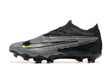 Carregar imagem no visualizador da galeria, Nike Gripknit Phantom GX Elite Dynamic Fit FG
