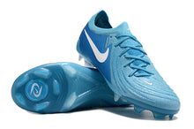 Carregar imagem no visualizador da galeria, Nike Gripknit Phantom LUNA Elite Dynamic Fit FG
