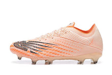 Carregar imagem no visualizador da galeria, Chuteira Campo New Balance Furon V6+ Pro
