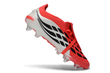 Carregar imagem no visualizador da galeria, Chuteira Adidas Predator Tongue 26 Elite SG
