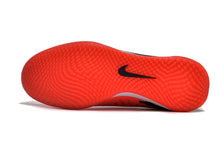 Carregar imagem no visualizador da galeria, FUTSAL Nike Gripknit Phantom GX Elite FG
