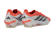 Carregar imagem no visualizador da galeria, Chuteira Adidas Predator Elite 26 Campo FG
