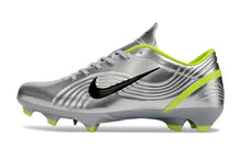 Carregar imagem no visualizador da galeria, CHUTEIRA NIKE MERCURIAL VAPOR FG R9
