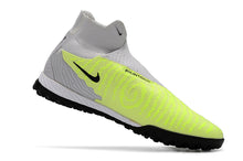 Carregar imagem no visualizador da galeria, Society Nike Gripknit Phantom GX Elite Dynamic Fit FG
