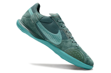 Carregar imagem no visualizador da galeria, CHUTEIRA NIKE STREET GATO FUTSAL
