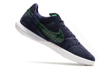 Carregar imagem no visualizador da galeria, CHUTEIRA NIKE STREET GATO FUTSAL
