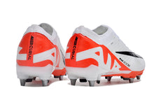 Carregar imagem no visualizador da galeria, CHUTEIRA NIKE MERCURIAL VAPOR 15 TRAVA MISTA (removível)
