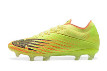 Carregar imagem no visualizador da galeria, Chuteira Campo New Balance Furon V6+ Pro
